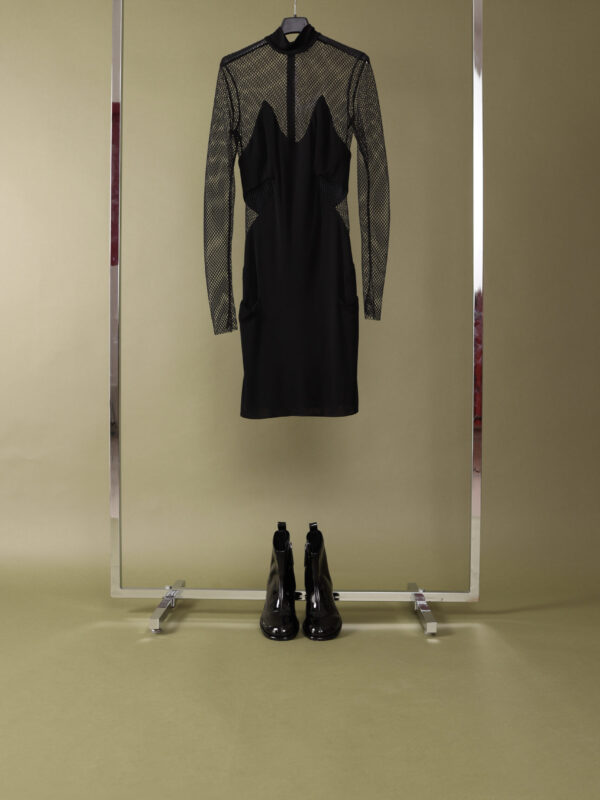 Vestito con maniche in rete Tom Ford Look halloween elegante