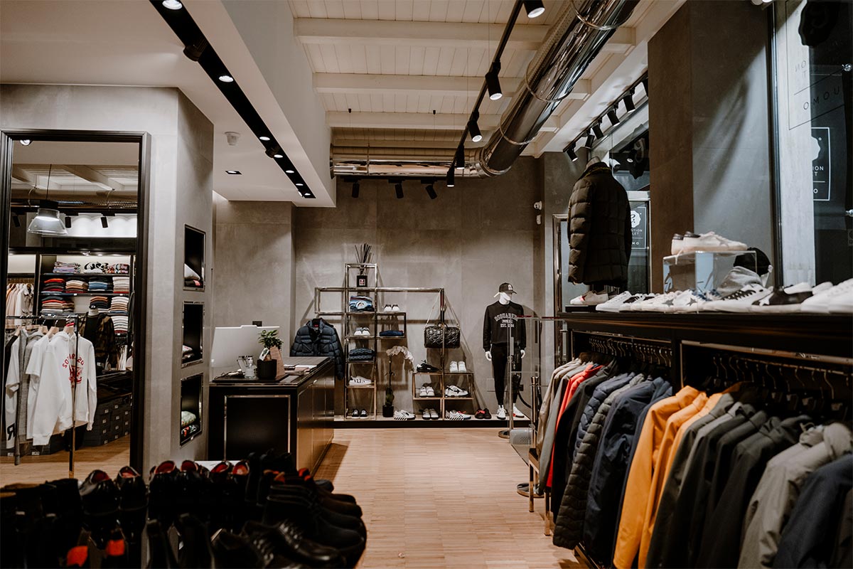 Evolution Boutique Outlet Extra